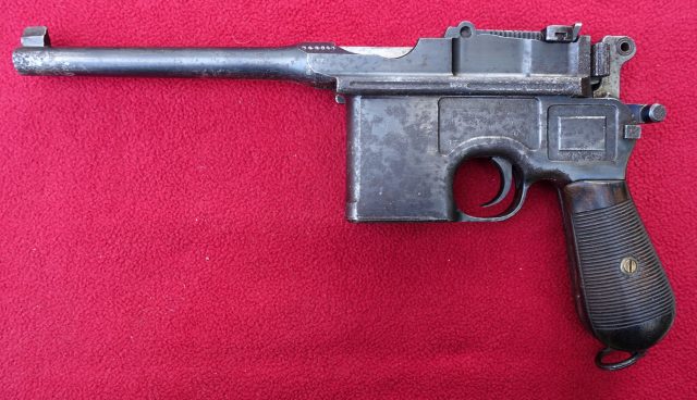 foto Pistole Mauser C/96 z výzbroje císařské armády