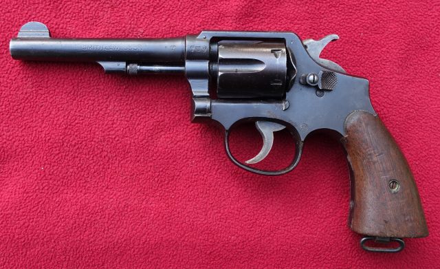 foto Revolver Smith & Wesson Military and Police Model 1905 z výzbroje US armády