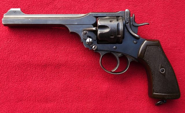 foto Revolver Webley Mark.VI